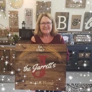 Meet your Posher, Nancy